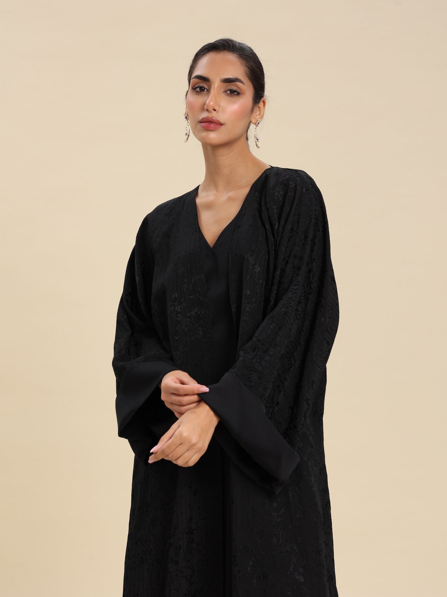 FRENCH BROCKET ABAYA