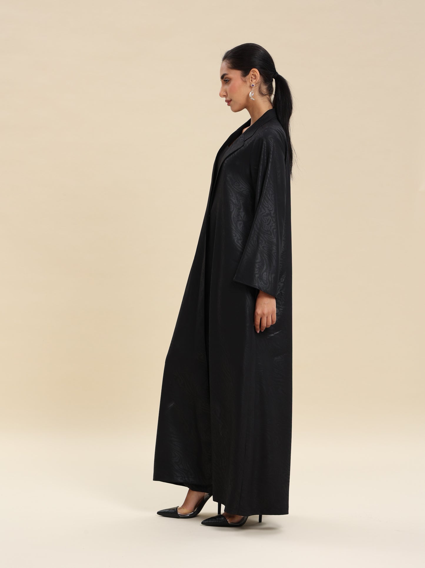 BLACK JAQUARD ABAYA