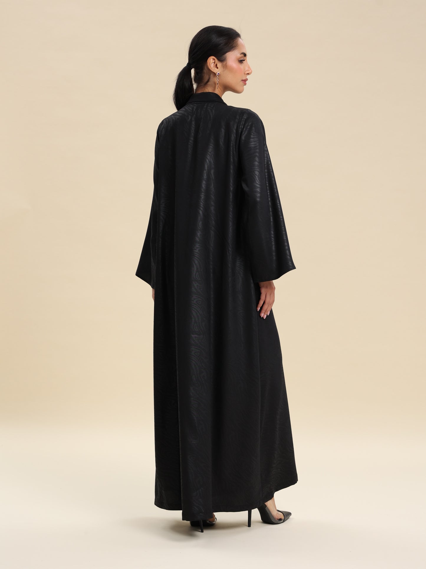 BLACK JAQUARD ABAYA