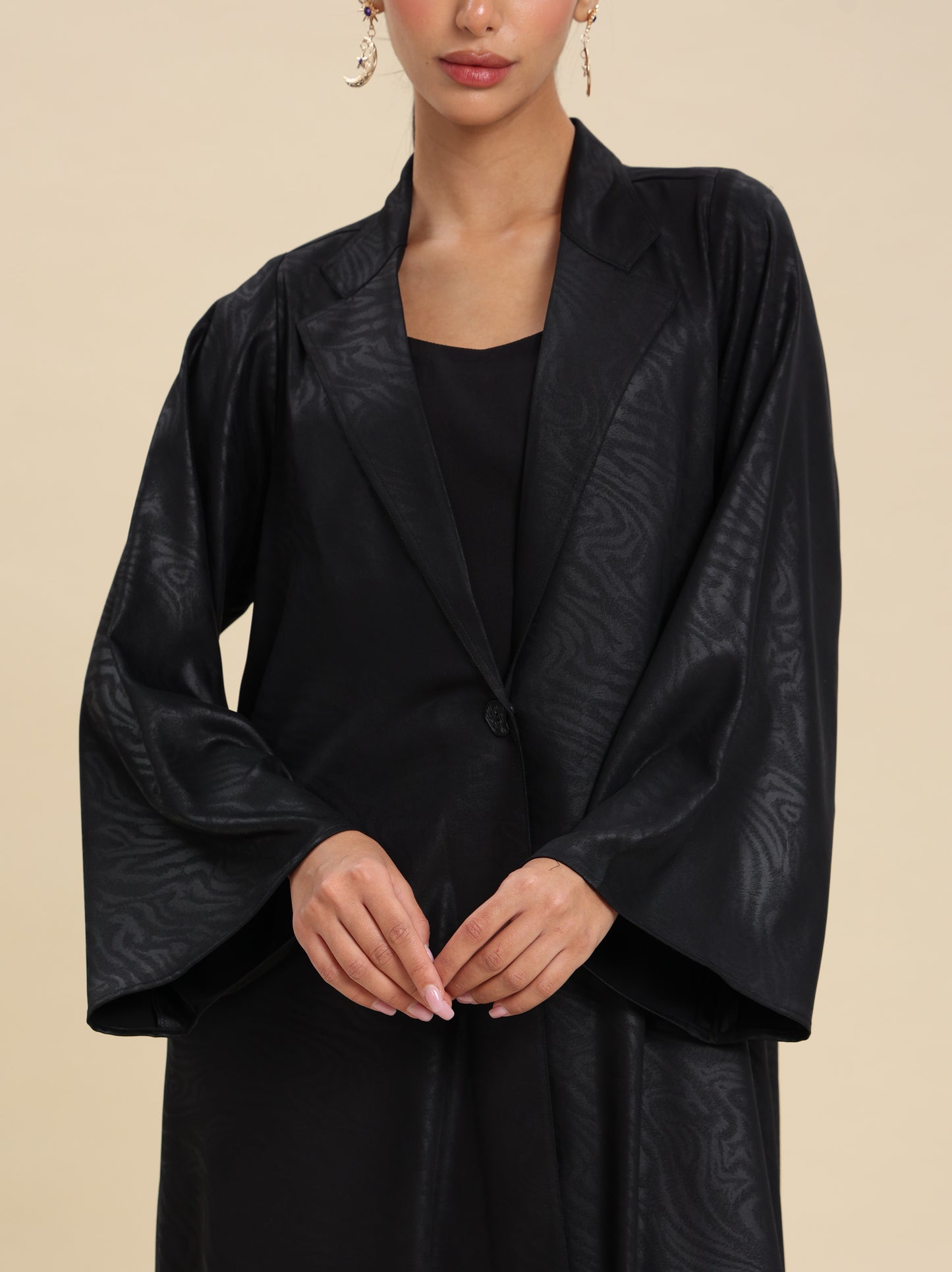 BLACK JAQUARD ABAYA