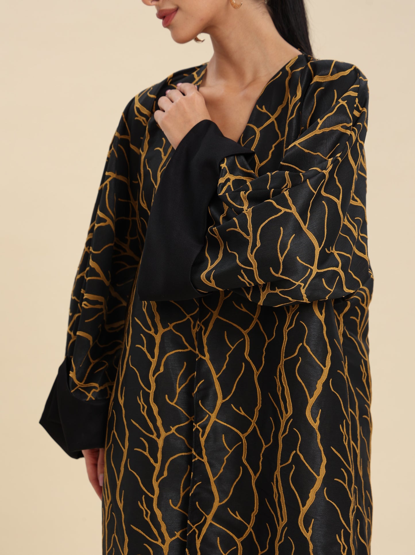 HONEY BLACK BROCKET ABAYA