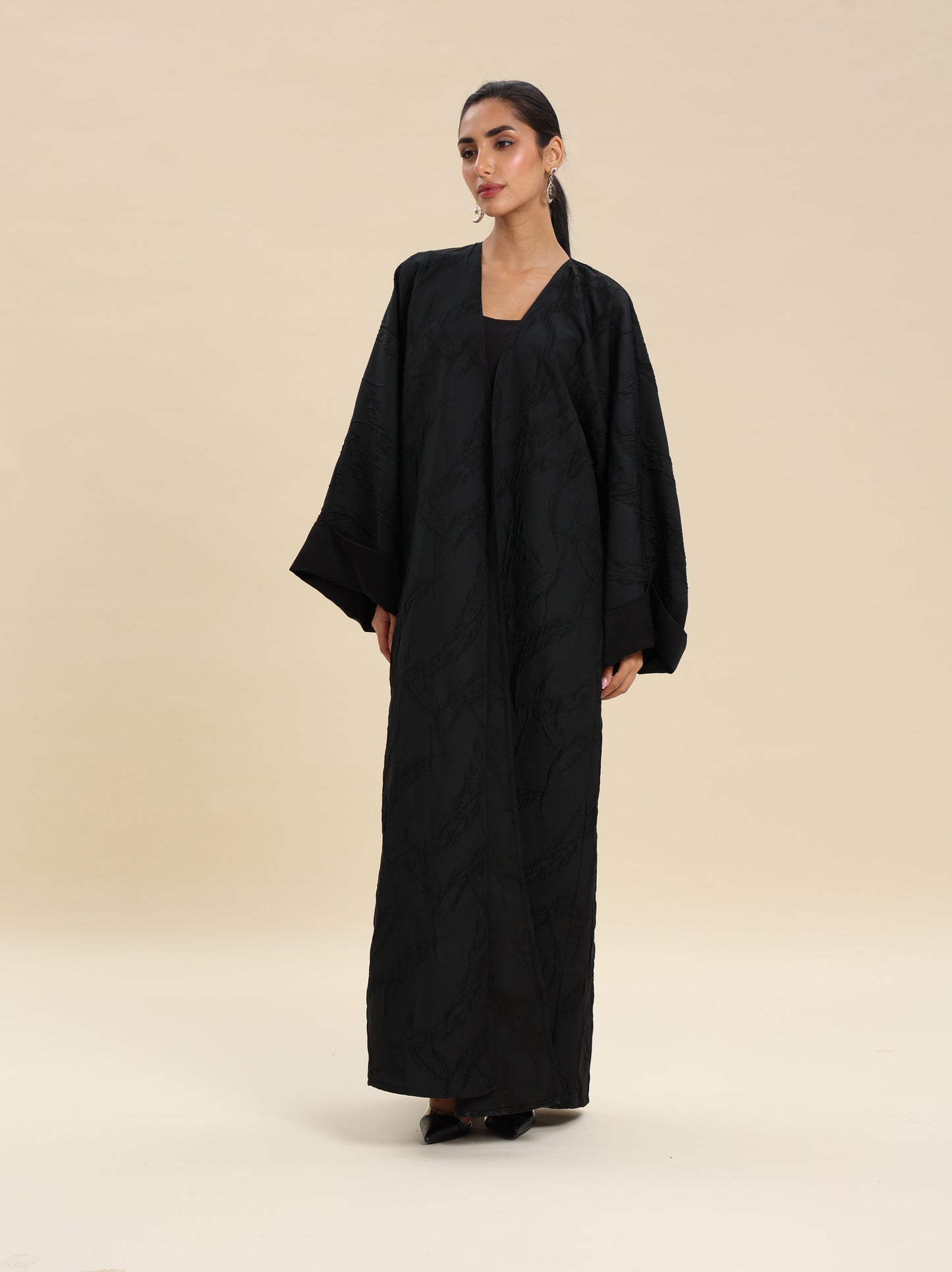 BLACK BROCKET ABAYA