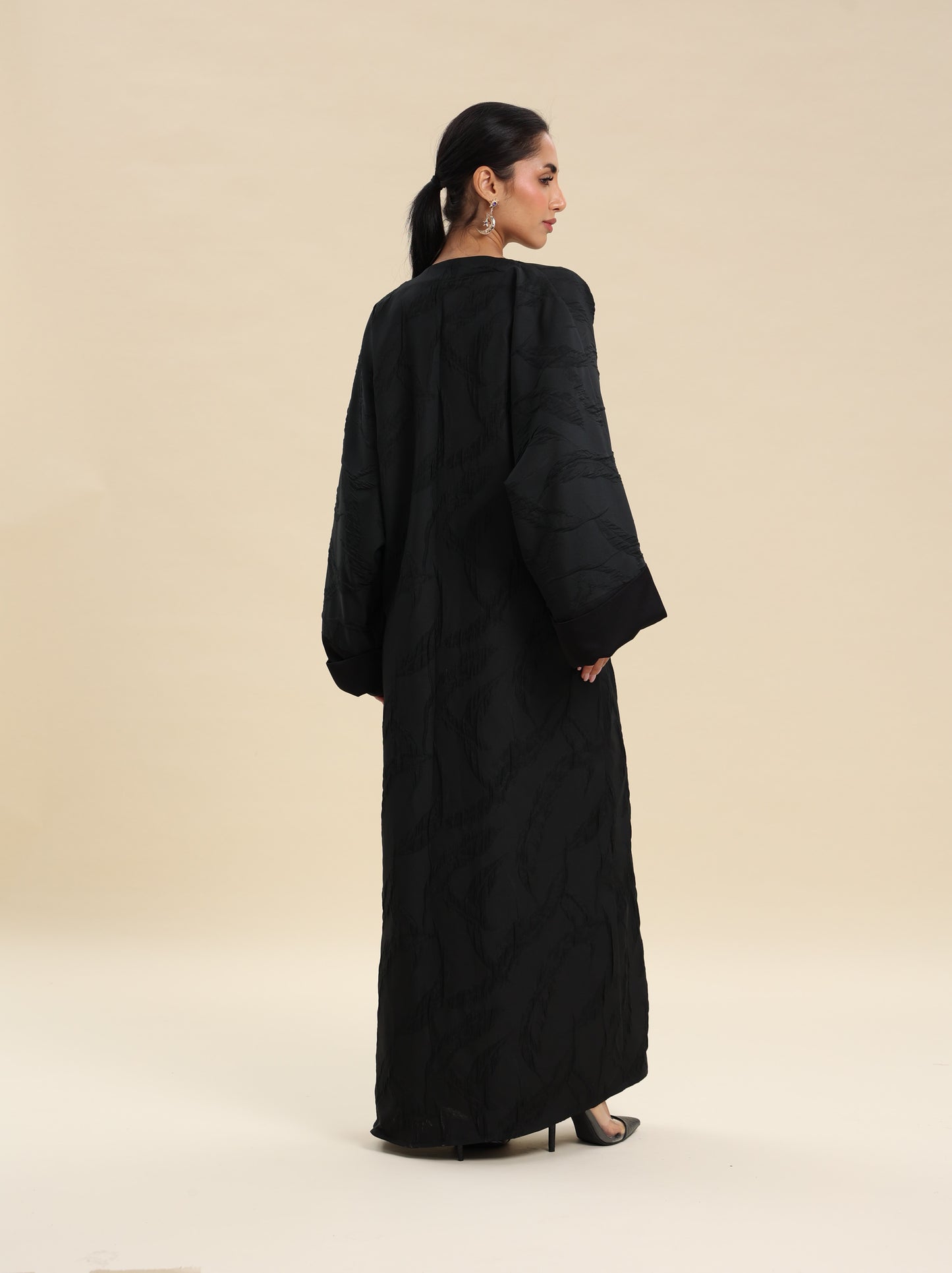 BLACK BROCKET ABAYA