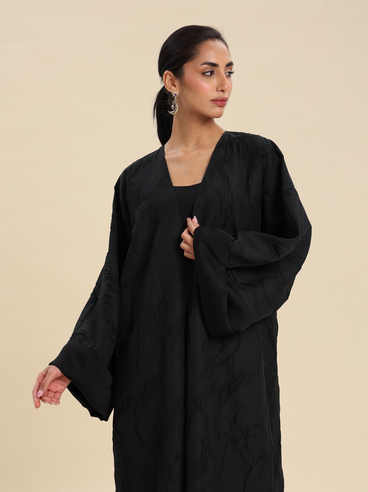 BLACK BROCKET ABAYA