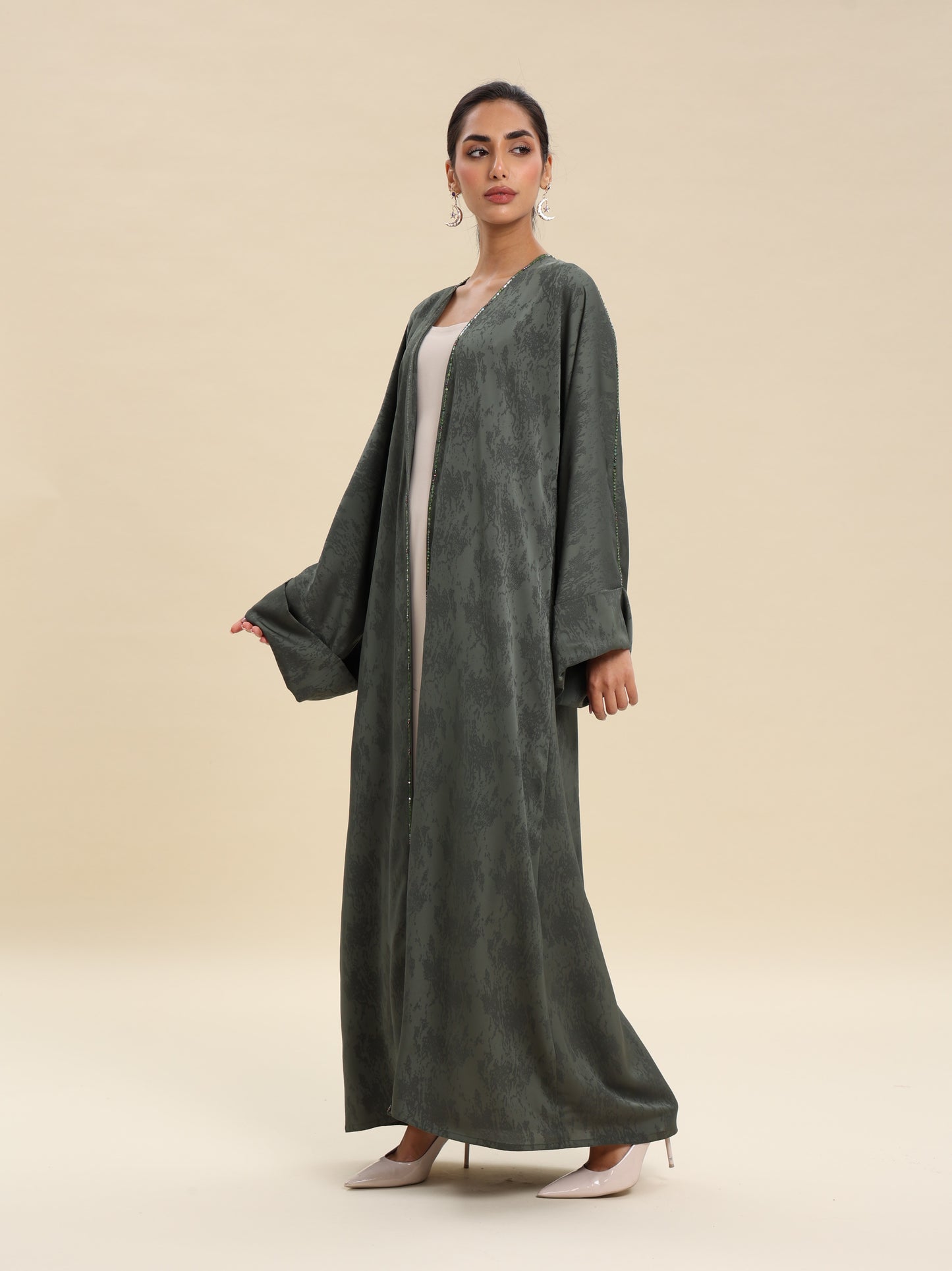 JAQAURD SATIN ABBAYA OLIVE