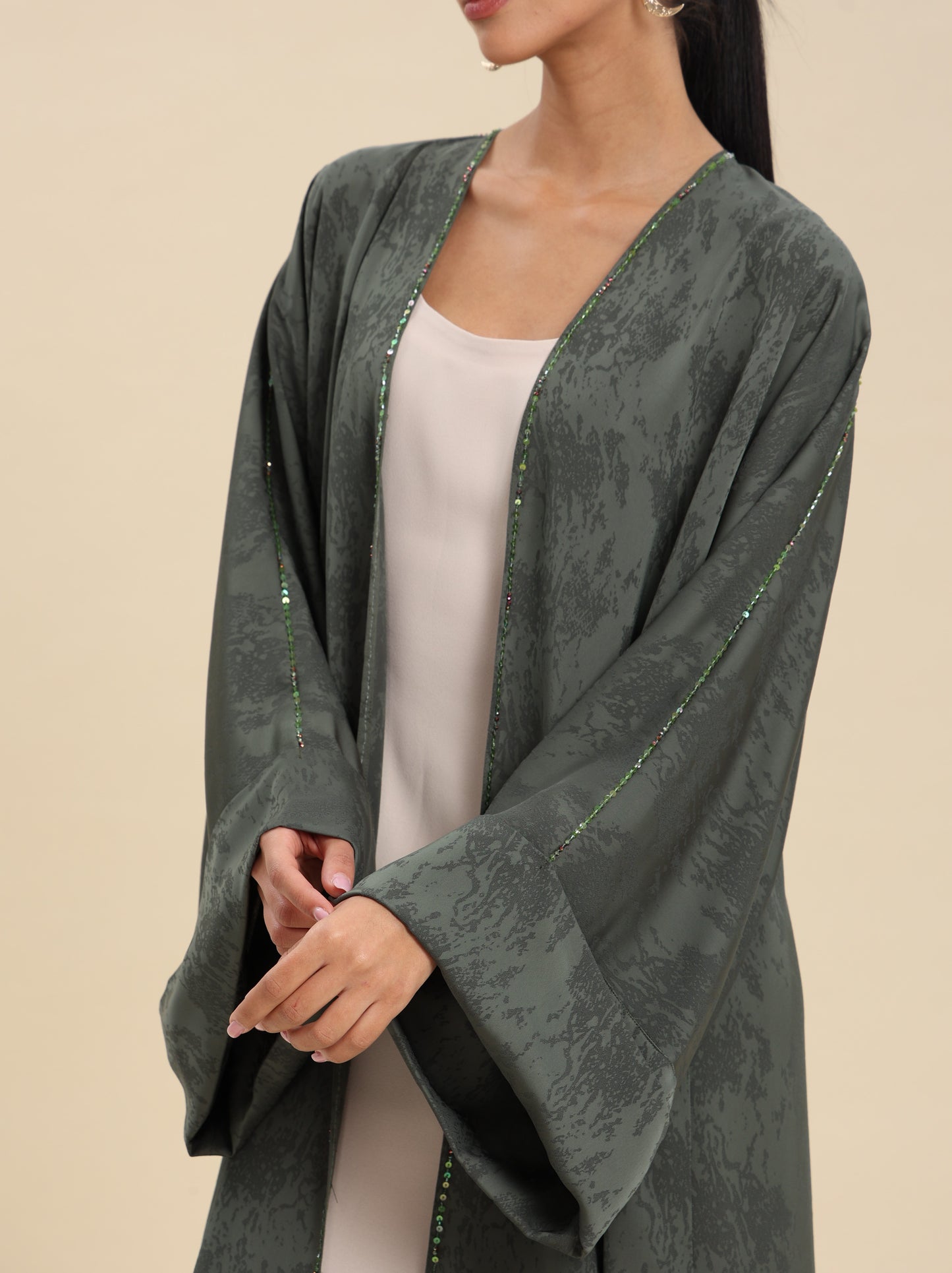 JAQAURD SATIN ABBAYA OLIVE