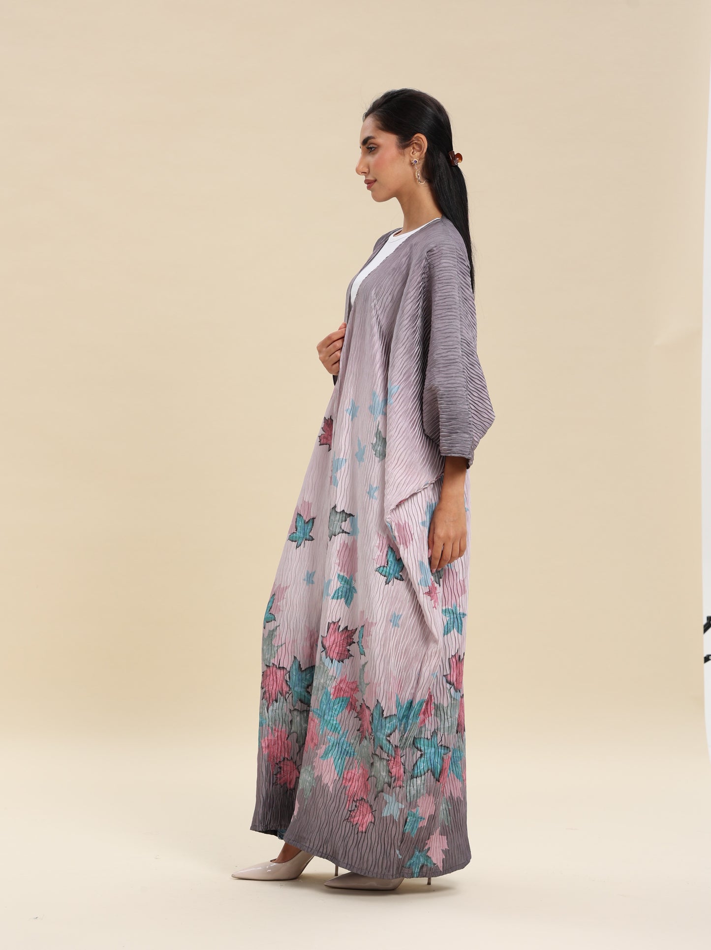 CREASE CREPE PRINTED BISHT