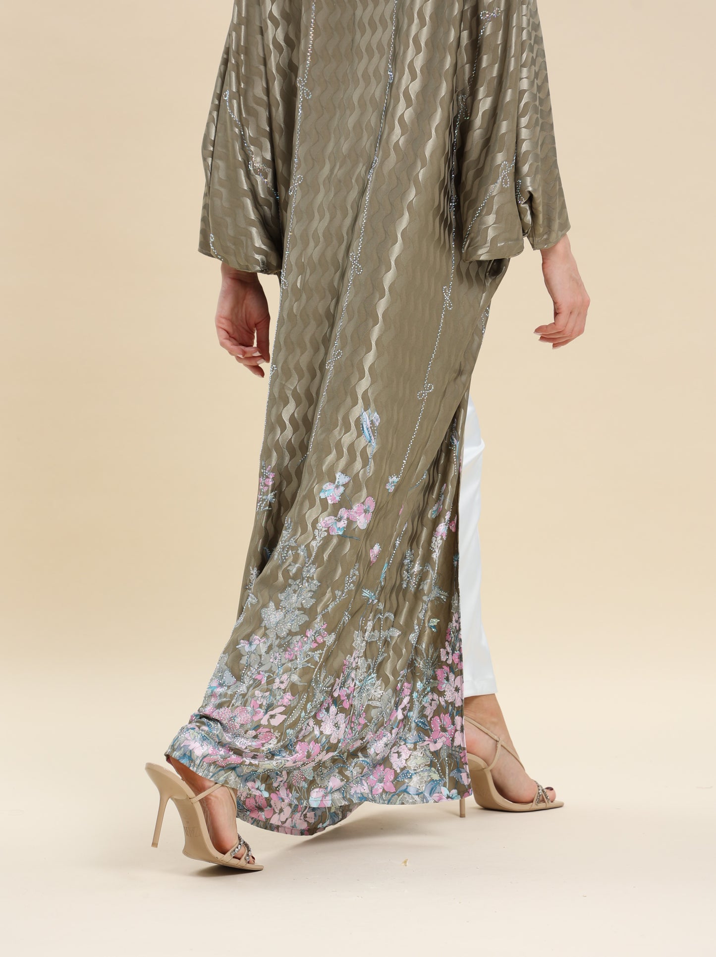 COLORED ABBAYA