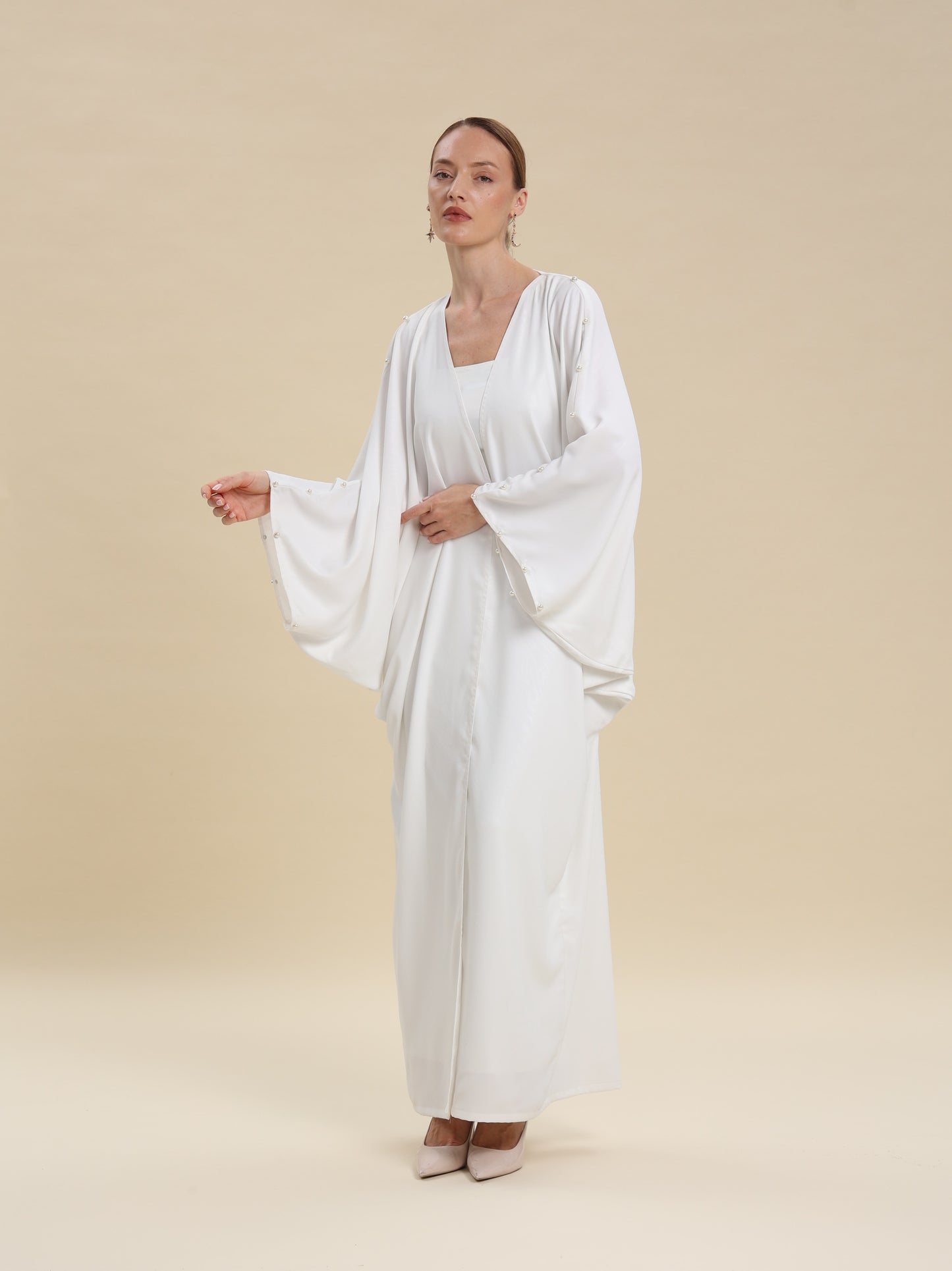 WHITE JAQUARD ABAYA