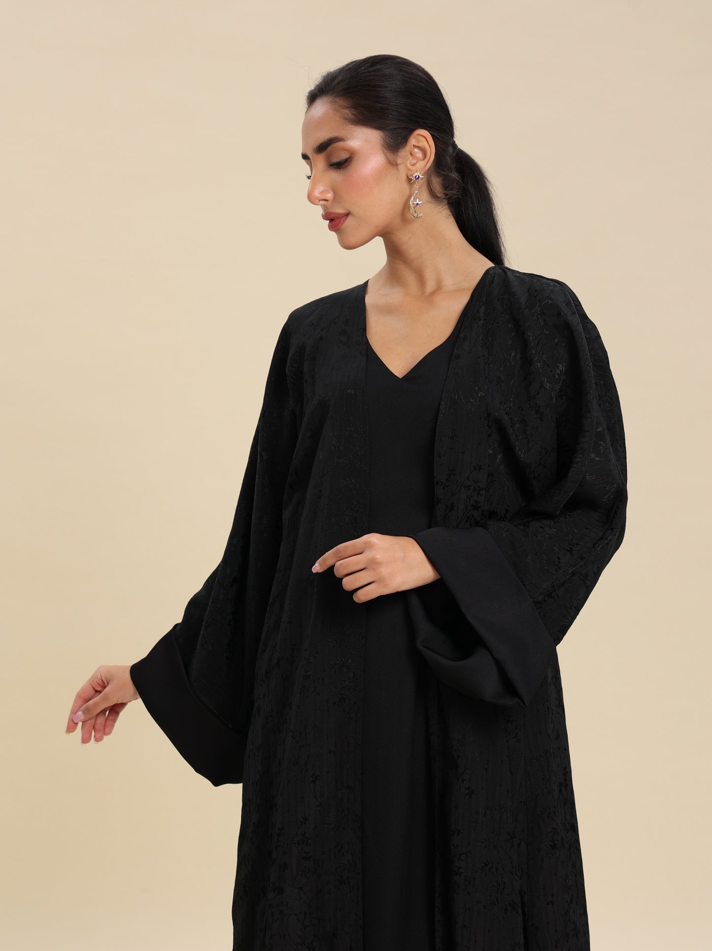 FRENCH BROCKET ABAYA