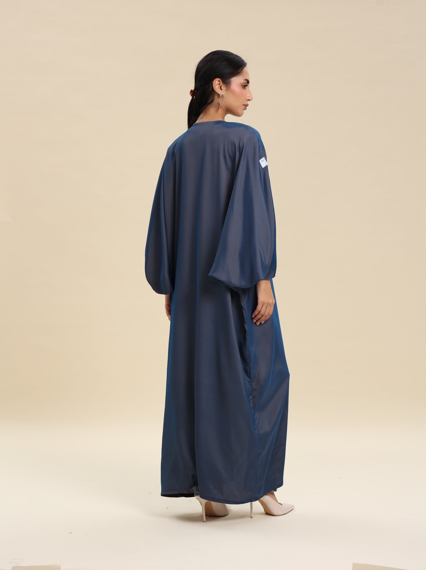 NAVY BLUE CREPE BISHT REVERSE GOLD