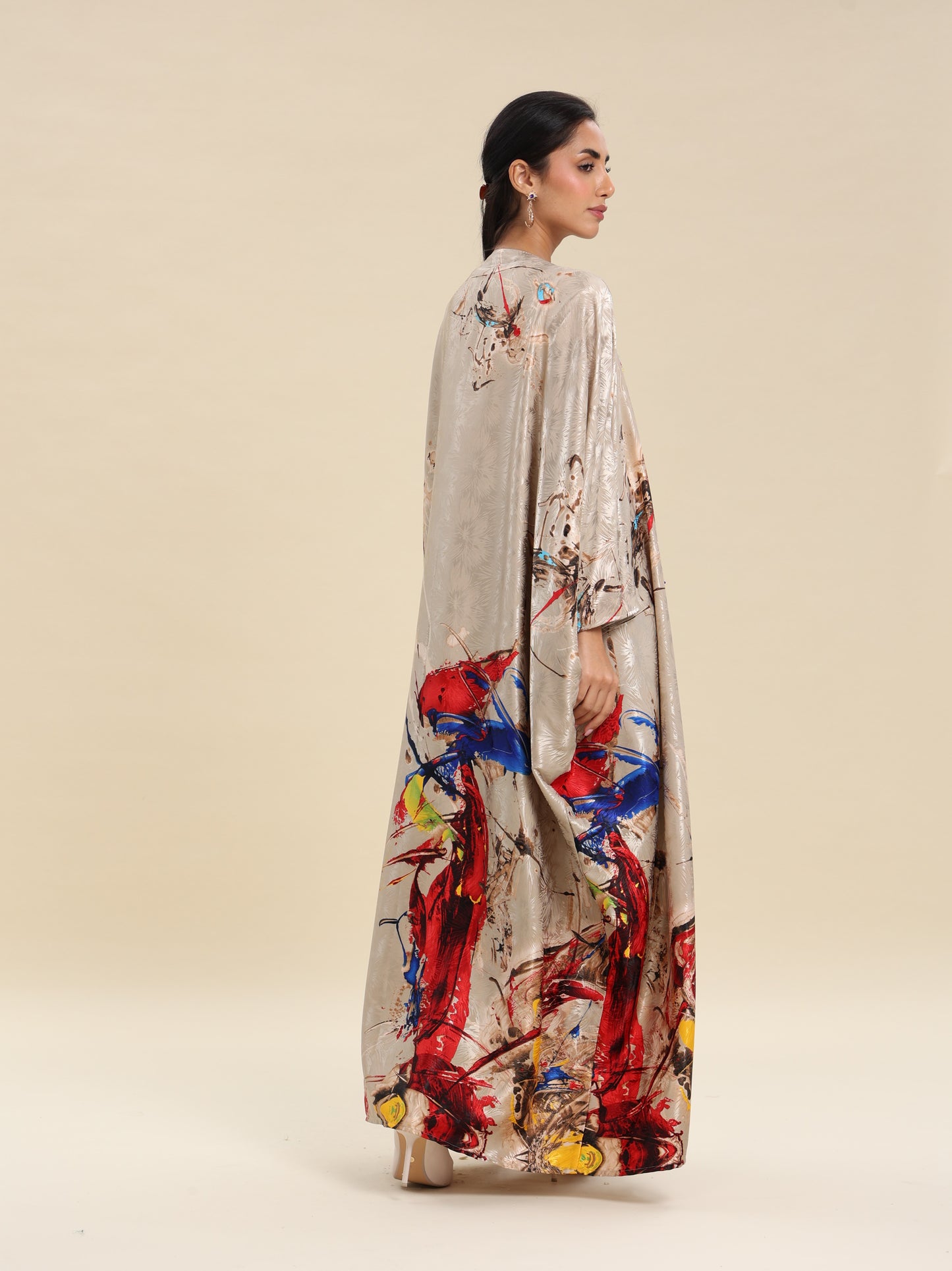 PRINTED SILKY BISHT
